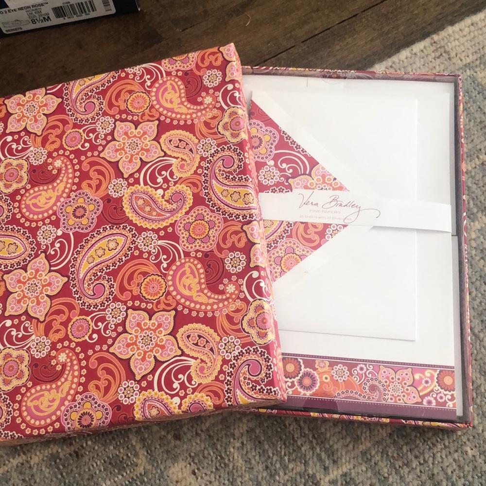 Vera Bradley Stationary Set